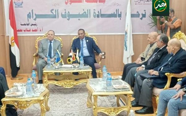 تعاون مشترك بين « الزراعة » وجامعتي اسيوط واسوان لبحث ودراسة الاراضي بمنطقة جنوب الوادي 1 تعاون مشترك بين « الزراعة »  وجامعتي اسيوط واسوان لبحث ودراسة الاراضي بمنطقة جنوب الوادي