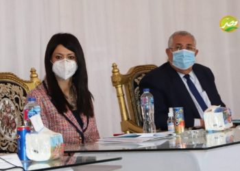 وزيرا “الزراعة والتعاون الدولي” يسلموا 324 معدة  ضمن مشروع تحسين نظام الميكنة الزراعية لمزراعي الفيوم والمنيا