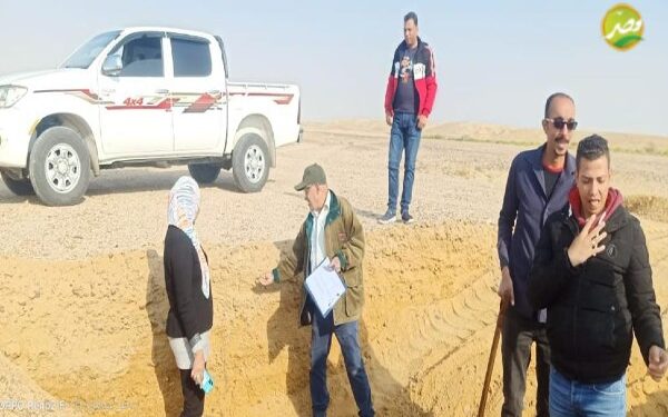 « الزراعة » رغم الطقس السيء  “الفريق البحثي” يواصل دراسات حصر وتصنيف التربة في صحراء “غرب السويس”