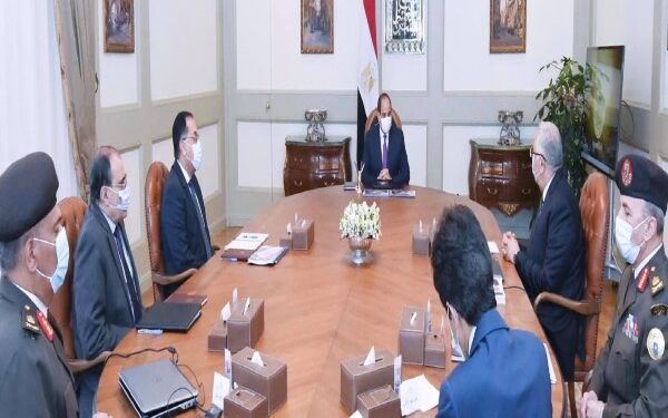 السيد الرئيس يطلع علي تفاصيل المشروع القومي "الدلتا الجديدة" بمساحة مليون فدان 1 السيد الرئيس يطلع علي تفاصيل المشروع القومي “الدلتا الجديدة” بمساحة مليون فدان