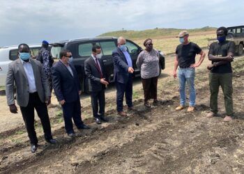 وزير الزراعة في زيارة لبعض المشروعات الزراعية بجنوب السودان