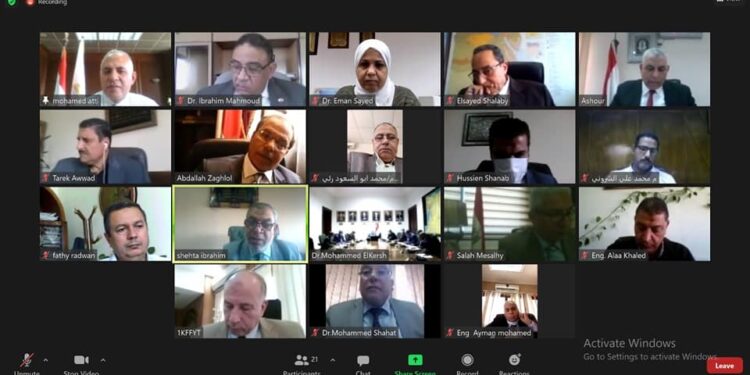 «القصير وعبدالعاطي» يترأسا اجتماع اللجنة التنسيقية العليا بين وزارتي الزراعة والري  1 اللجنة التنسيقية العليا