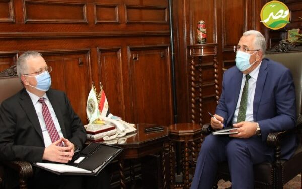 «وزير الزراعة» يستقبل السفير الروسي لبحث تعميق التعاون الزراعي بين البلدين