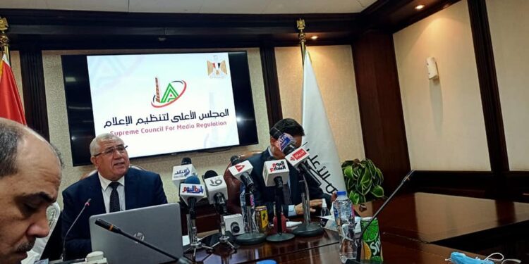 «وزير الزراعة» يؤكد توجيهات فخامة الرئيس السيسي بتوفير الغذاء والصحى والآمن والمستدام 1 «وزير الزراعة» يؤكد توجيهات فخامة الرئيس السيسي بتوفير الغذاء والصحى والآمن والمستدام