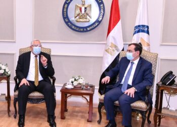  وزيرا “الزراعة والبترول” يبحثان التنسيق بين الوزارتين لدعم التعاون في منظومة صناعة الاسمدة