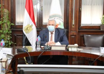 «القصير» يربط قطاع الزراعة بمصر الرقمية ويطلق منظومة كارت الفلاح بعدة محافظات