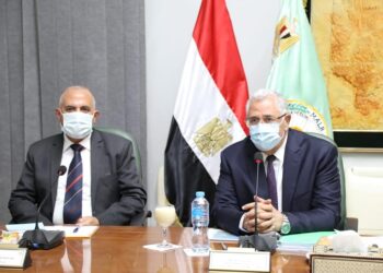 وزير الزراعة يترأس اجتماع مجلس إدارة هيئة التعمير والتنمية الزراعية