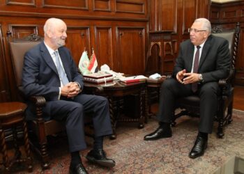 «السفير الأسباني» يشيدبالتطور الذي شهدته الزراعة المصرية وكفاءة المعامل التابعة للوزارة