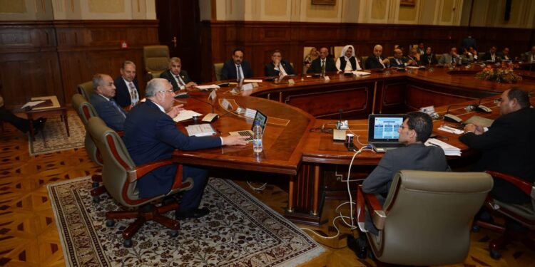 «القصير» حياة كريمة تستهدف رفع مستوى المزراعين والريف المصري