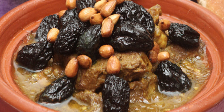 نظام صحي للحامل وغني بالكالسيوم والحديد وينفع طاجن باللحمة .. اعرف فوائد البرقوق 1 نظام صحي للحامل وغني بالكالسيوم والحديد وينفع طاجن باللحمة .. اعرف فوائد البرقوق