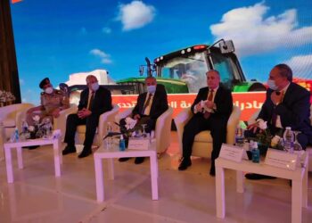وزيرا “الزراعة والتموين” يفتتحان معرض ومؤتمر الأهرام للتنمية والتكنولوجيا الزراعية