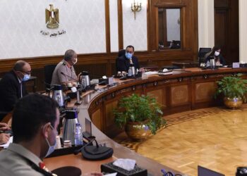 “رئيس الوزراء” يتابع عددا من مشروعات التطوير الجاري تنفيذها في محافظة القاهرة