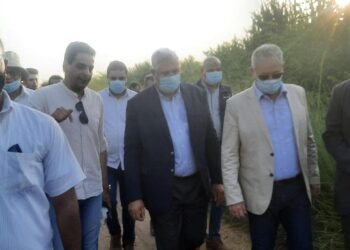 "وزير الزراعة ومحافظ الأقصر" يتفقدان محطة بحوث المطاعنة