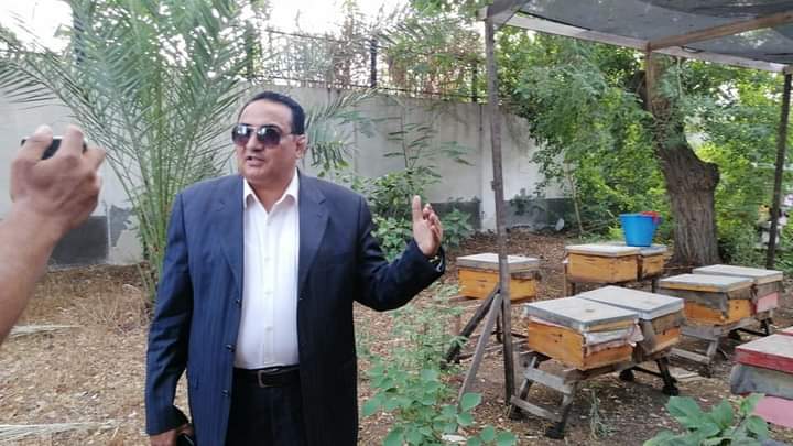 "صوبة ومنحل و عنبر دواجن".. هكذا حولت زراعة دمياط أحد الأصول غير المستغلة 13 المهندس سميع عبدالسميع مدير مديرية الزارعة بدمياط يتفقد المنحل