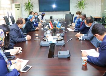 وزيرة البيئة تناقش ملف تغير المناخ مع مسؤل الأمم المتحدة للعمل المناخي