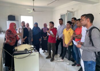 معمل النخيل ينظم دورة حول أساسيات زراعة أنسجة نخيل البلح بأسوان