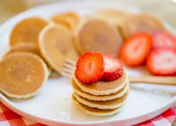 معشوق الكبار والأطفال  البان كيك “سهل وسريع ولذيذ”