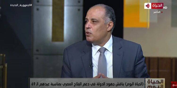 «عزوز» 330 مجمع خدمات زراعية بالقرى لخدمة الفلاح المصري ضمن “حياة كريمة”