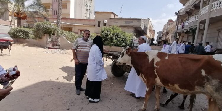 "الزراعة":الصحة الحيوانية يشارك في قوافل طبية مجانية ضمن مبادرة "حياة كريمة" 1 قافلة طبية مجانية