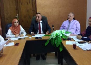 وكيل زراعة الفيوم يعقد إجتماعاً موسعاً لبحث اليات العمل بالمديرية