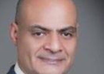 «حسني» يستعرض  الطرق الحديثة لزراعة القصب تحديات وحلول