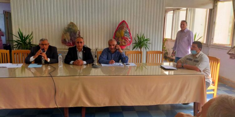 "زراعة الشرقية" تعقد اجتماعا لمتابعة تسليم كارت الفلاح 1 كارت الفلاح