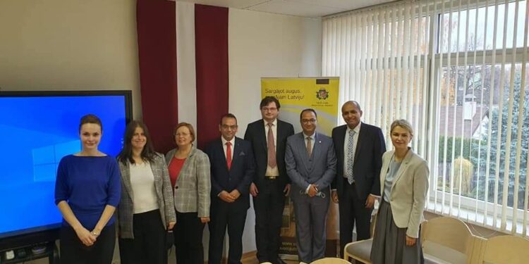 القمح من لاتفيا.. وفد زراعي مصري يزور مناطق الإنتاج والتخزين 1 القمح من لاتفيا.. وفد زراعي مصري  يزور مناطق الإنتاج والتخزين