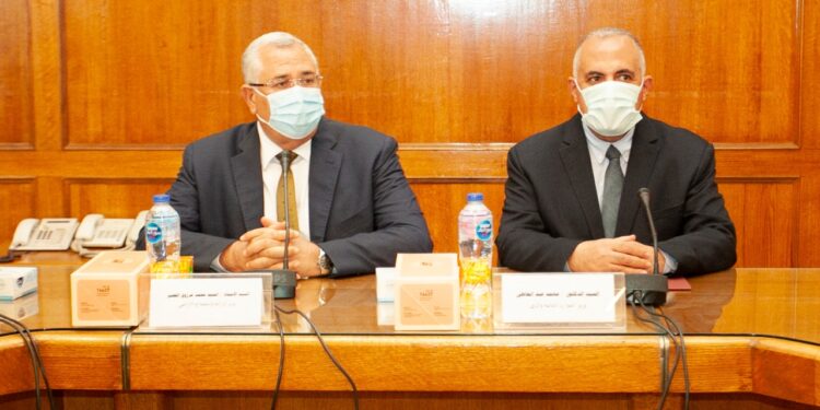 بمشاركة «القصير»..وزير الري يترأس لجنة ترشيد المياه 1 لجنة ترشيد المياه