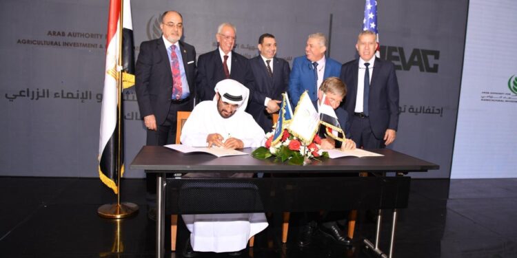 رئيس الخدمات البيطرية: قطاع الزراعة والثروة الحيوانية أحد أهم أعمدة الاقتصاد الوطنى 1 صناعة اللقاحات البيطرية