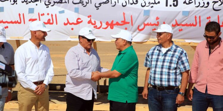 الريف المصري الجديد تفتتح أكبر مزرعة للإنتاج الزراعي والحيواني بواحة سيوة 1 الريف المصري الجديد تفتتح أكبر مزرعة للإنتاج الزراعي والحيواني بواحة سيوة