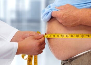 خبير رياضي يوضح خطورة السمنة ويوجه بنصائح هامة