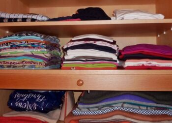 5 نصائح لتخزين الملابس بطريقة صحيحة