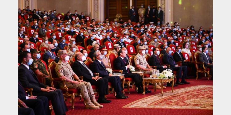 الرئيس السيسي يشهد الندوة التثقيفية الرابعة والثلاثين للقوات المسلحة 1 الرئيس السيسي يشهد الندوة التثقيفية الرابعة والثلاثين للقوات المسلحة