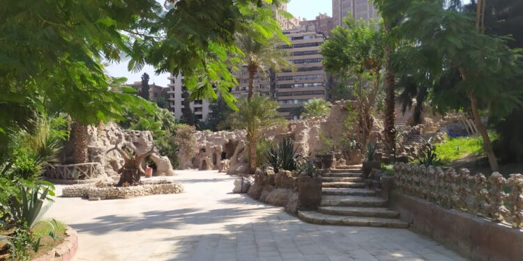 "الزراعة" تواصل تطوير وتجميل حديقة الأسماك بالجبلاية 1 حديقة الأسماك بالزمالك