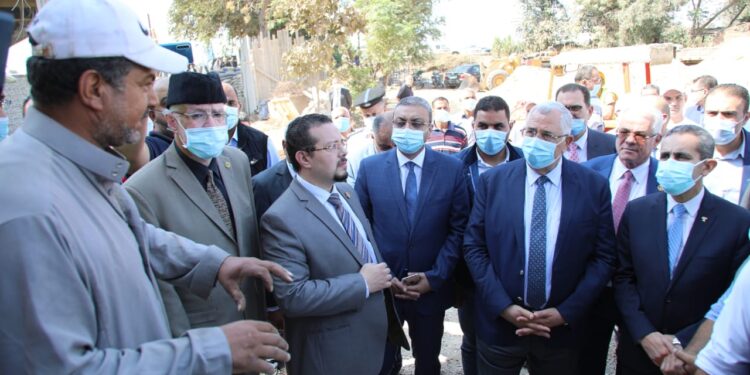 "القصير" يعقد اجتماعا مفتوحا مع نواب البرلمان والمزارعين والإعلاميين 1 "القصير" يعقد اجتماعا مفتوحا مع نواب البرلمان والمزارعين والإعلاميين