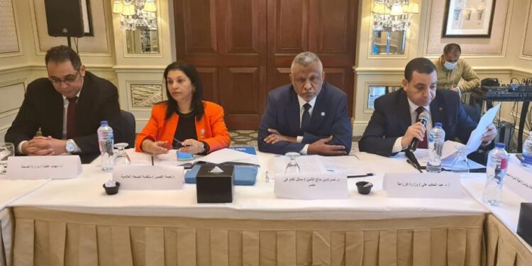 الزراعة تشارك في حلقة نقاشية لمواجهة خطر مقاومة مضادات الميكروبات 1 مقاومة مضادات الميكروبات