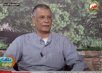 «غريب» يستعرض دور الإرشاد الزراعي للحصول على أعلى إنتاجية