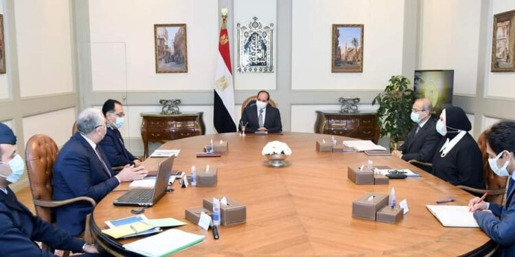 الرئيس السيسي يوجه الحكومة بالدراسة الدقيقة لتطوير منظومة إنتاج الأسمدة 1 منظومة إنتاج الأسمدة