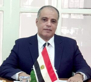 د. علاء عزوز رئيس قطاع الإرشاد الزراعي 