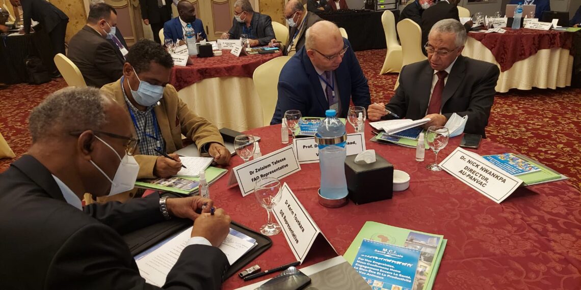 الأمصال واللقاحات البيطرية