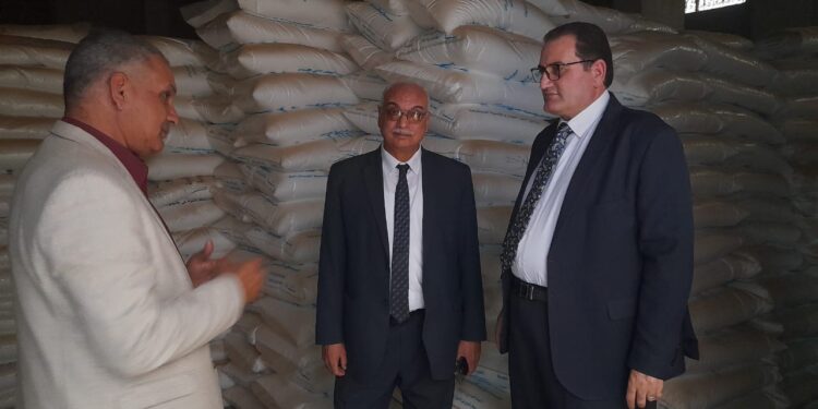 الزراعة تتابع منظومة توزيع الأسمدة في محافظة الدقهلية 1 توزيع الأسمدة