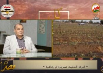 رئيس وحدة الري الحقلي يوجه بضرورة استخدام الري الحديث