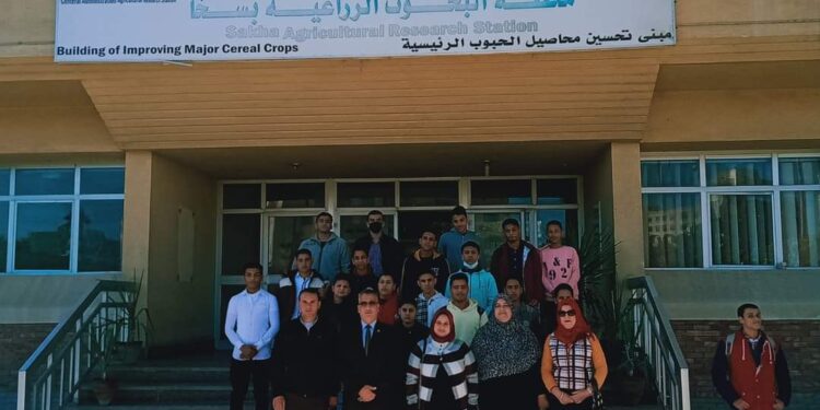 محطة بحوث سخا تستقبل وفد من طلاب «الثانوية بنين» بالحامول 1 محطة بحوث سخا