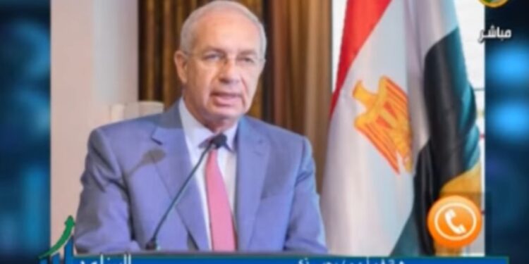 «زكي» لـ «مصر الزراعية»: نستهدف تحويل منطقة «السخنة»لمركز استراتيجي لصناعة البتروكيمياويات 1 منطقة السخنة