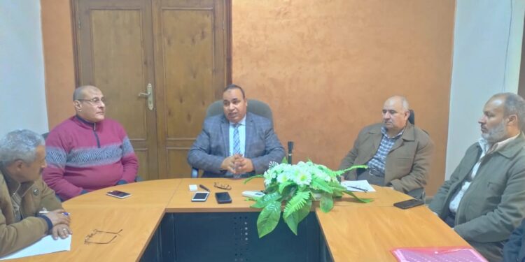 حصر أشجار الفاكهة والصوب