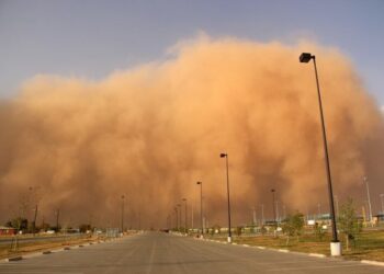 العواصف الترابية