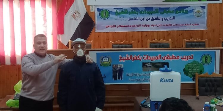 مطبقي المبيدات .. دورة تدريبية جديدة بـ محطة بحوث سخا 1 مطبقي المبيدات