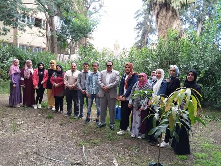 المشاركين في تدريب مطبقي المبيدات