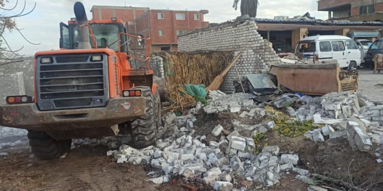 "الزراعة" تواصل تنفيذ تكليفات الرئيس السيسي بمنع التعدي على الأراضي الزراعية 1 التعدي على الأراضي الزراعية