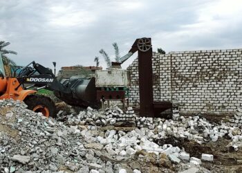 وكيل زراعة الفيوم إزاله 19 حالة تعد على الأراضي الزراعية